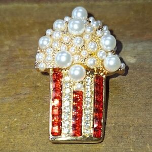 POPCORN BROOCH WITH FAUX PEARLS AND RHINESTONES